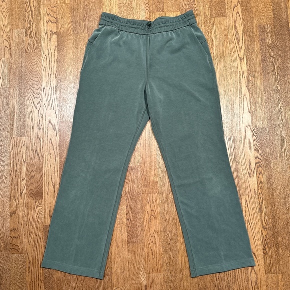 Lululemon Softstreme High-Rise Green Smoked Spruce Straight Leg Pants Womens 10 - Picture 1 of 14
